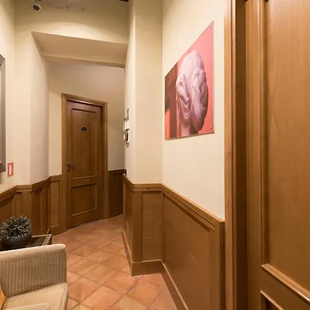 Jr Guest house *